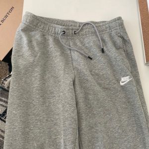Nike sweatpants